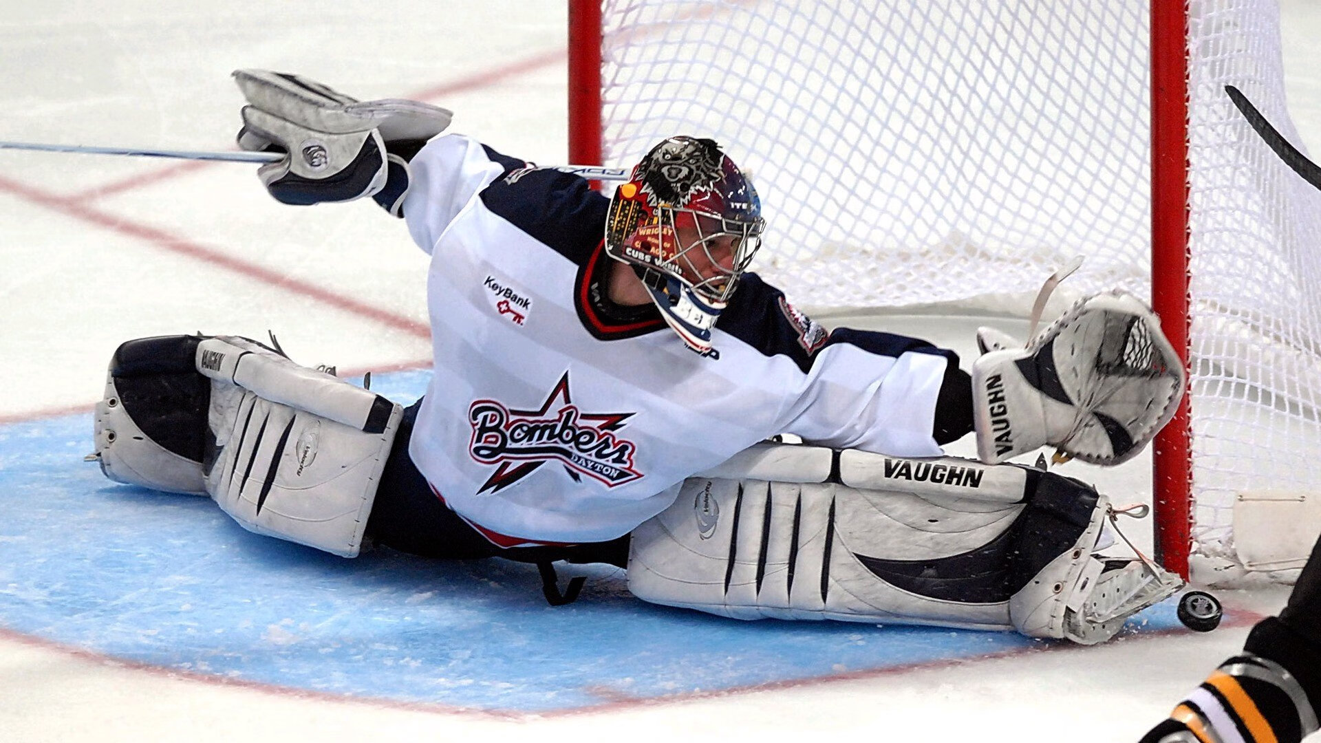 德甲争冠战之夜，布伦森点燃赛场，一记绝杀铸就永恒